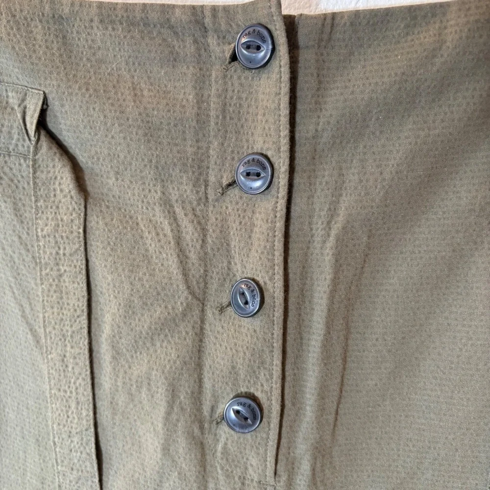 Rag & Bone Camille Seersucker Olive Green Button Front‎ Shorts Size 8